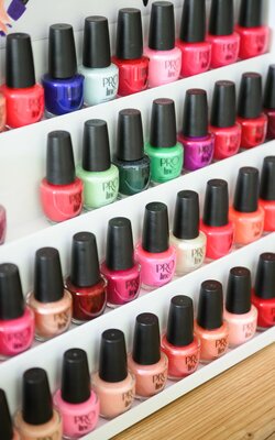 Bunte Nagellacke