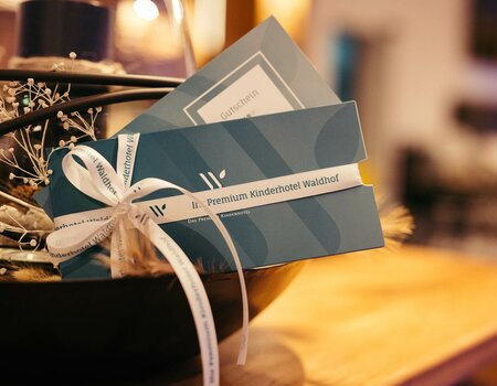Waldhof Gutscheine ansprechend verpackt