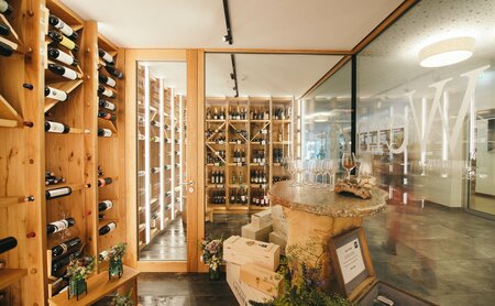 Klimatisierter Weinschauraum