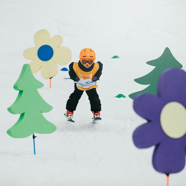 Kind in der Skischule